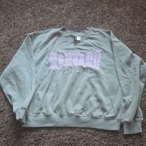 Harvard University Gray Sweatshirt